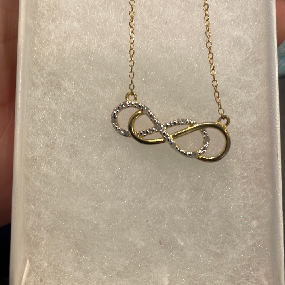 Infinity necklace